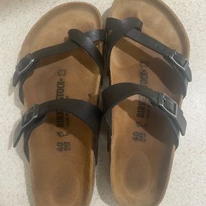 Birkenstock size 9-9.5 (40)